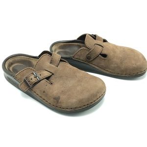 Birkenstock Tan Leather Clogs - women's size 9